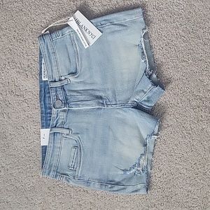 NWT BLANK NYC SHORTS SIZE 27